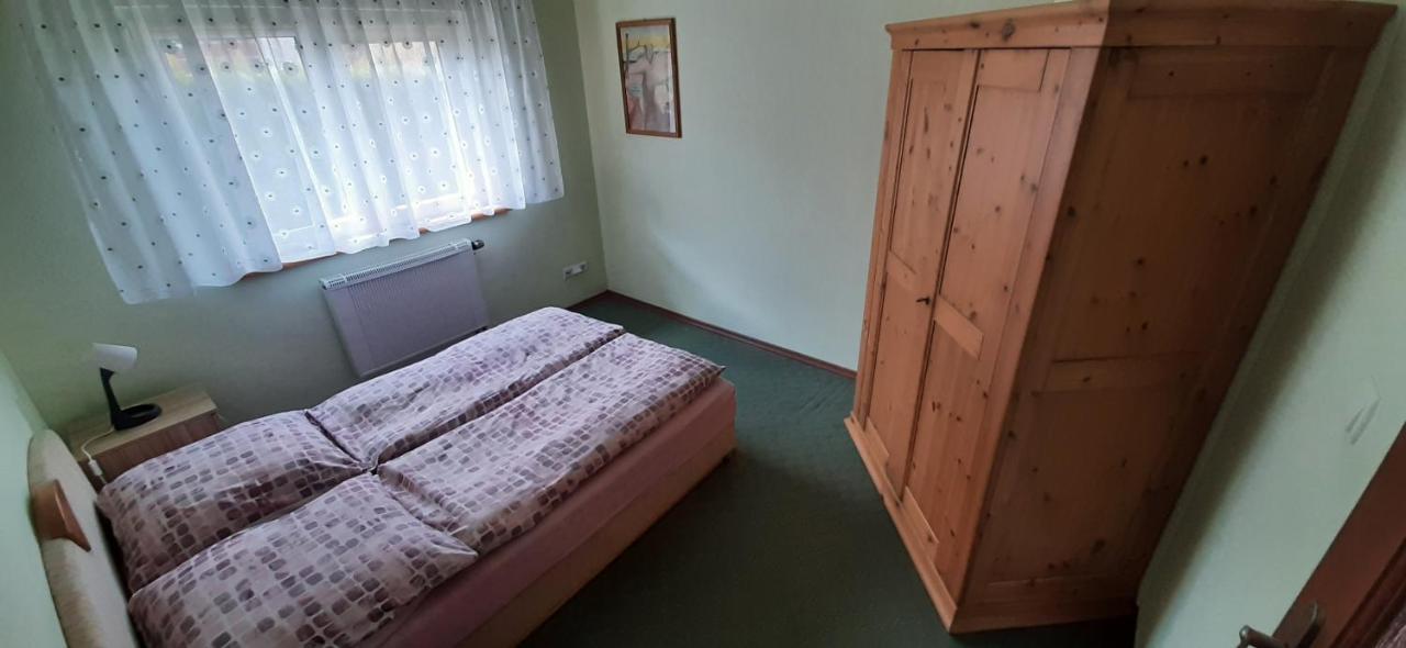 Pokoje Herta - Domek Letniskowy Stawiguda Exteriör bild