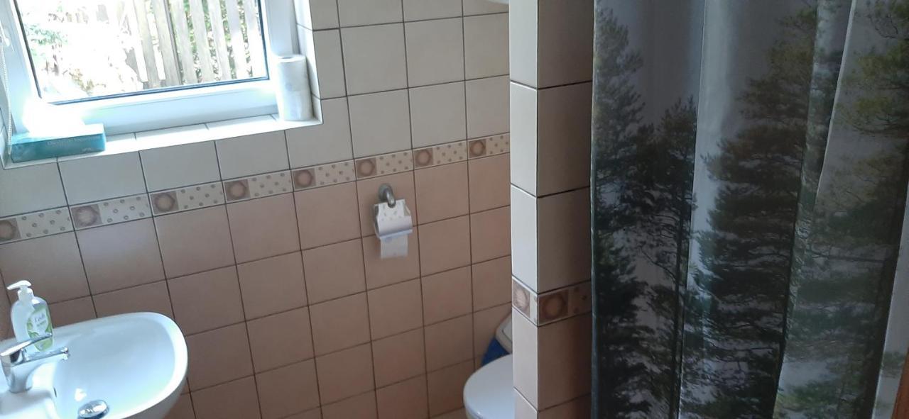 Pokoje Herta - Domek Letniskowy Stawiguda Exteriör bild