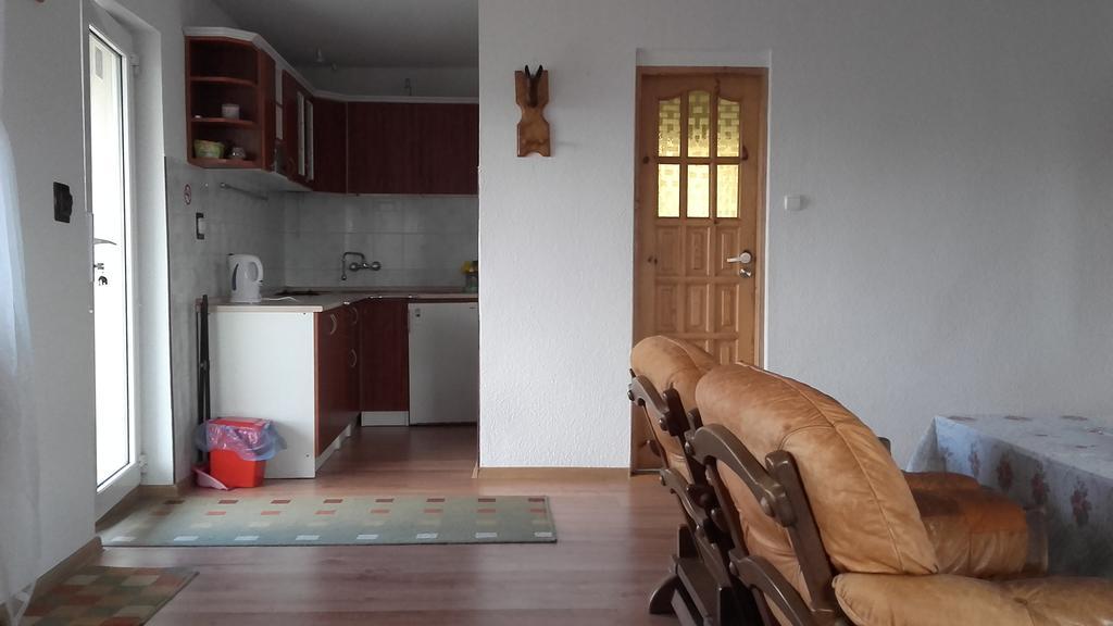 Pokoje Herta - Domek Letniskowy Stawiguda Exteriör bild